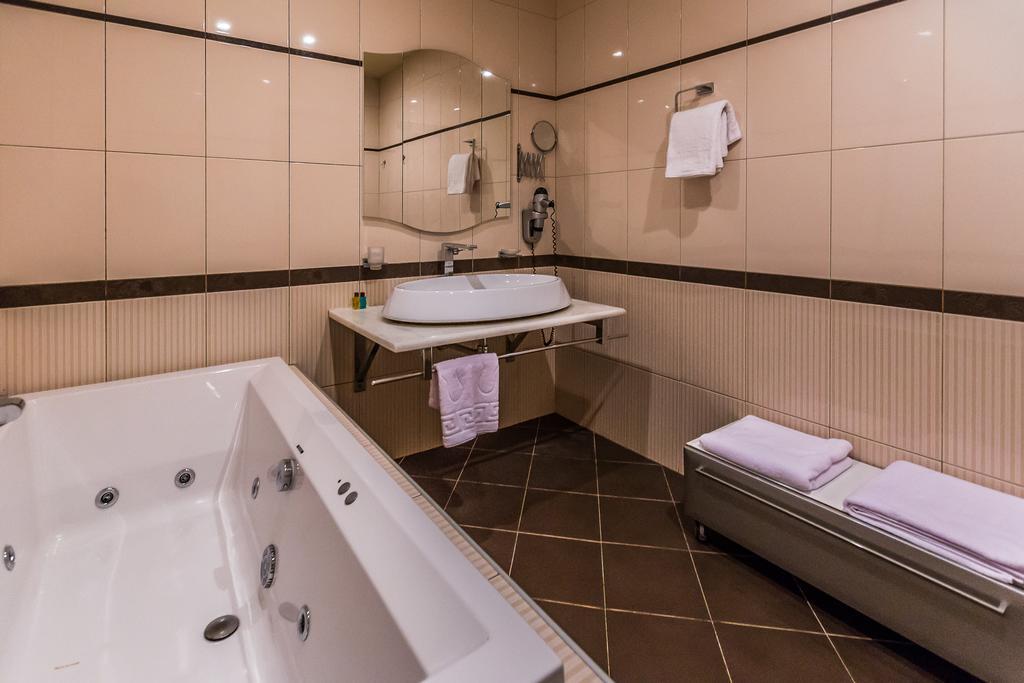Bulvar Inn Bakoe Kamer foto